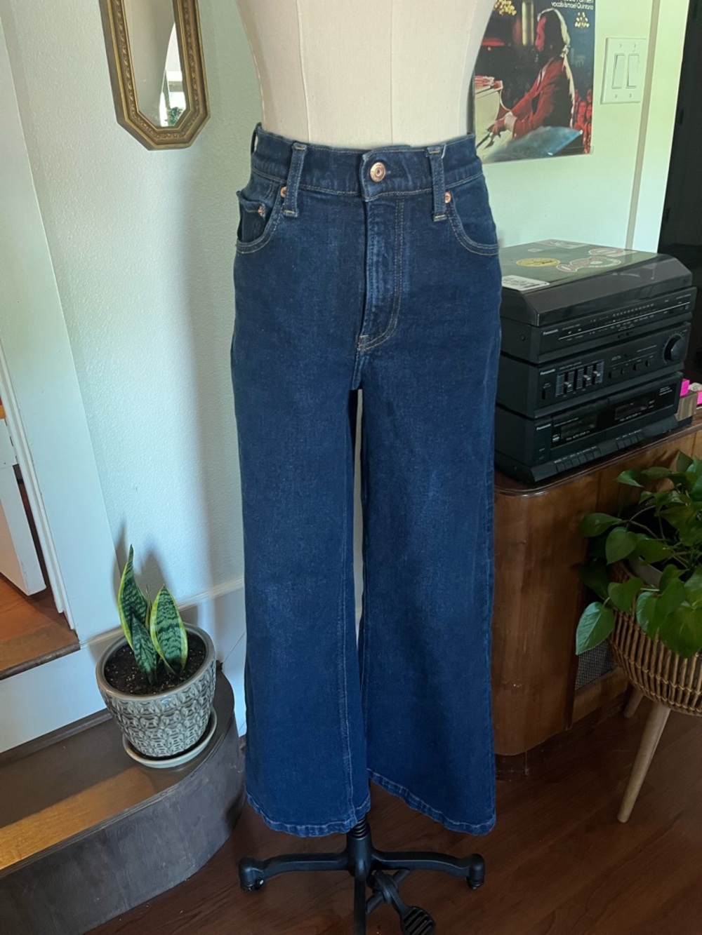 Wide Leg High-Rise Jeans -Gap